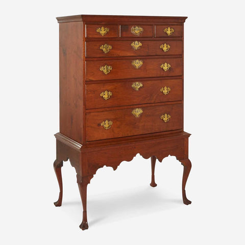 Philadelphia Walnut Chest on Frame (Inv. 0318)